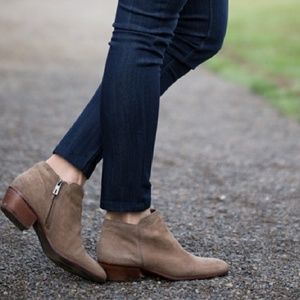 Sam Edelman Petty Chelsea Suede Boot 7,7.5,8,9,9.5